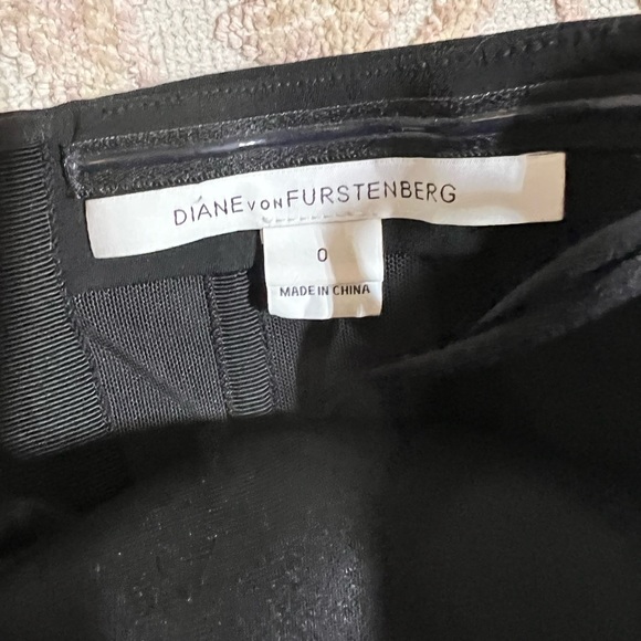 Diane Von Furstenberg Black Garland Two Python Strapless Dress Size 0 - Picture 7 of 7